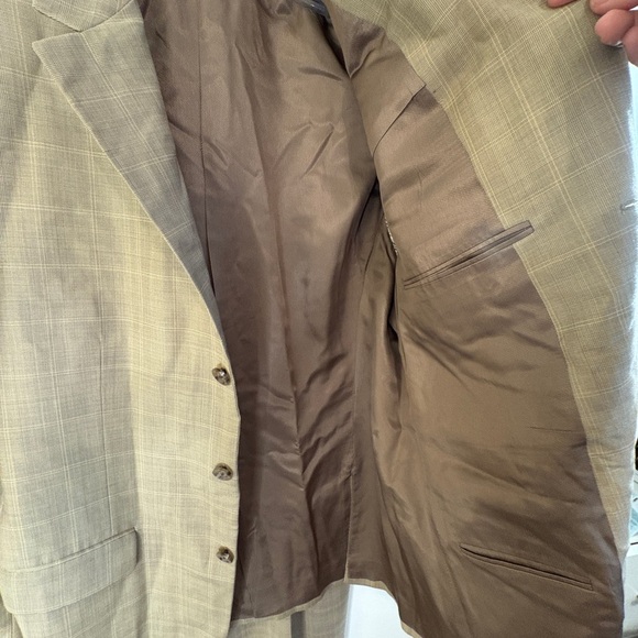 Burberry Tan Windowpane Wool Men's Suit - Picture 4 of 16